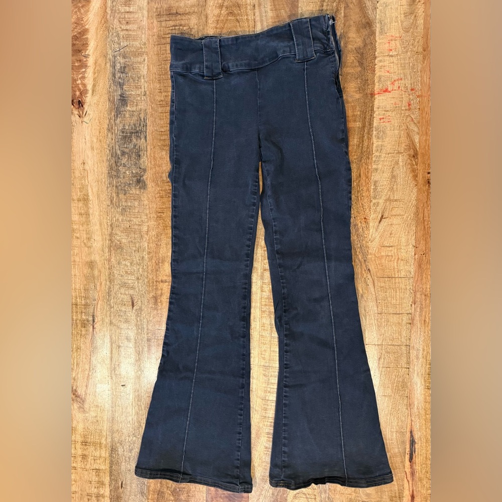 BDG Urban Outfitters Side Zip Flare Jeans Size 29 Waist